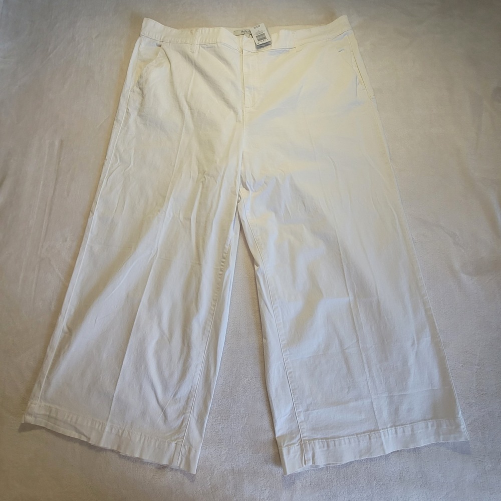 NWT Torrid Belle Isle Trouser Women 22 White Wide Leg Ankle Cloud Dancer - Picture 2 of 12
